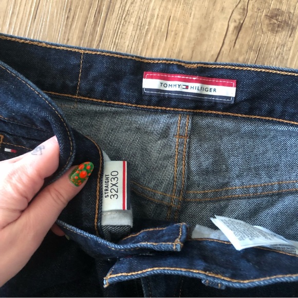 Tommy Hilfiger straight denim skirt 31 x 32 - Picture 3 of 5